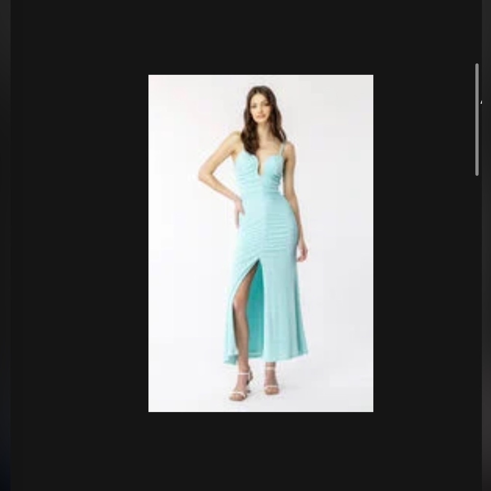 NWT Bardot Adalyn Ruched Dress in Aqua Size Small, Rigid Metal Wired Neck Line